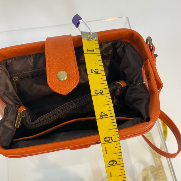 ORANGE CLUTCH CROSSBODY BAG - Picture 7 of 11
